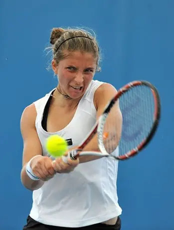 La italiana Errani y la búlgara Pironkova se suman al Abierto de Monterrey