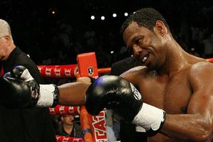CMB realizará homenaje a Shane Mosley