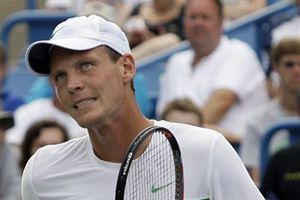 Djokovic, a la Final de Cincinnati tras el abandono de Berdych