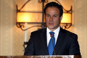 Conade oculta gastos