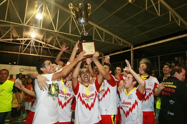 Flash se corona en la Liga Nacional de Futbol Rápido
