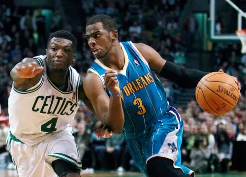 Los Hornets vencen a los Celtics 83-81