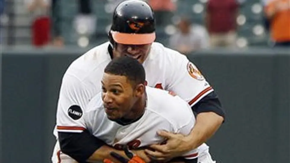 Yanquis vuelve a caer ante Orioles en extra innings
