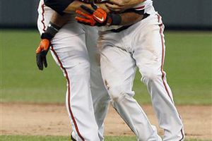 Yanquis vuelve a caer ante Orioles en extra innings