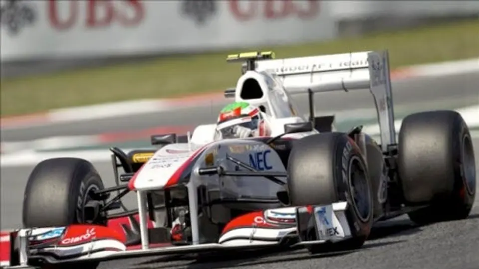 Checo Pérez planea correr en el GP de Valencia