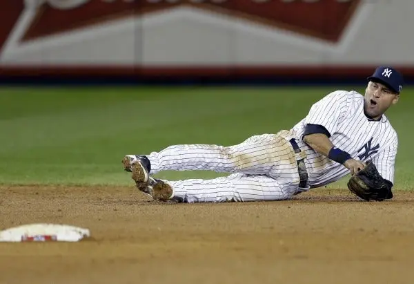Derek Jeter regresa a los entrenamientos de Yanquis