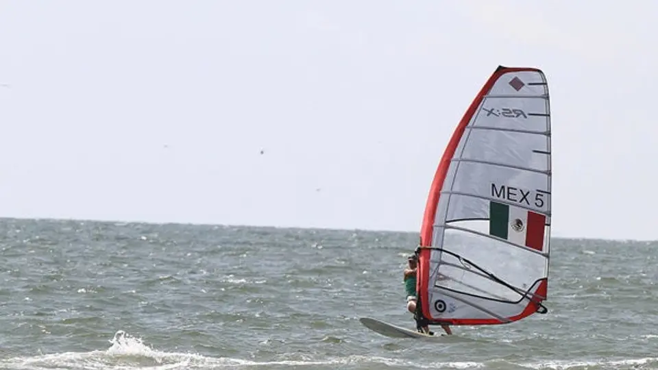 México gana dos platas y un bronce en competencias de Vela