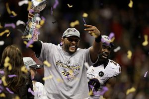 Ray Lewis, el único cuervo 'Bicampeón'