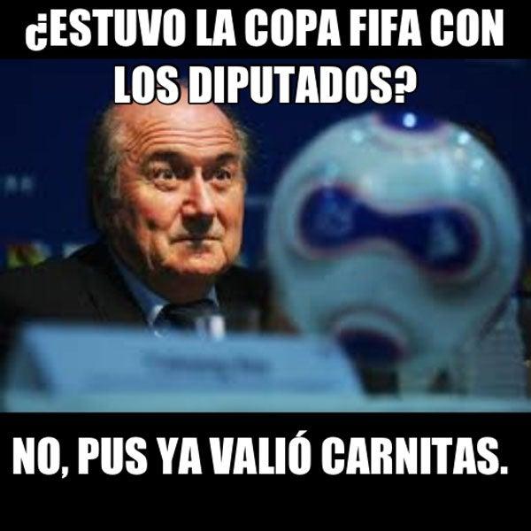 Los Memes de Poncho Vera