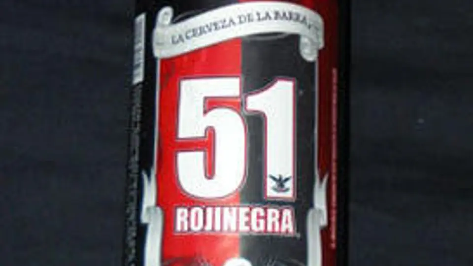 Lanzan cerveza 'Rojinegra' para aficionados del Atlas