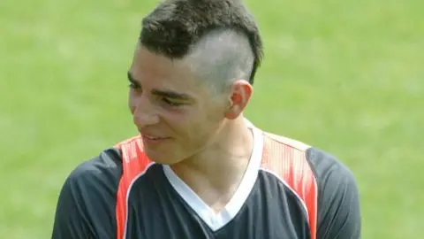 De Pollo a mohicano