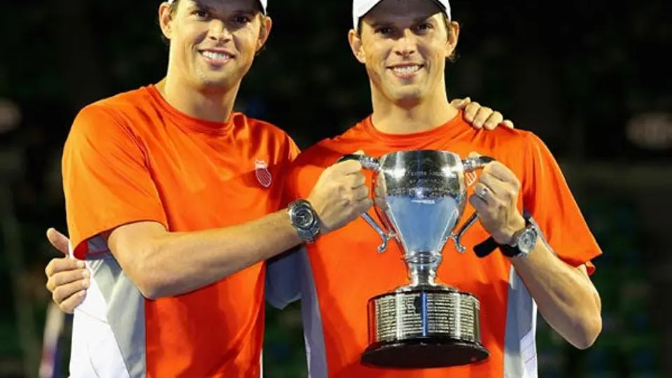 Mike y Bob Bryan se coronan en el Abierto de Australia