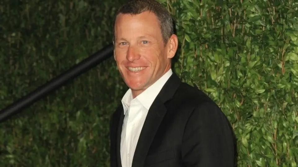 UCI cubrió un positivo de Armstrong según medios franceses