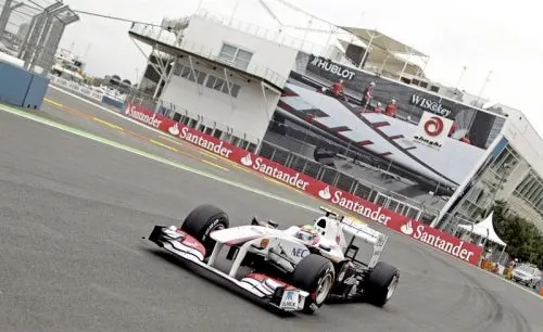 Checo termina 16 en la segunda práctica libre del GP de Europa