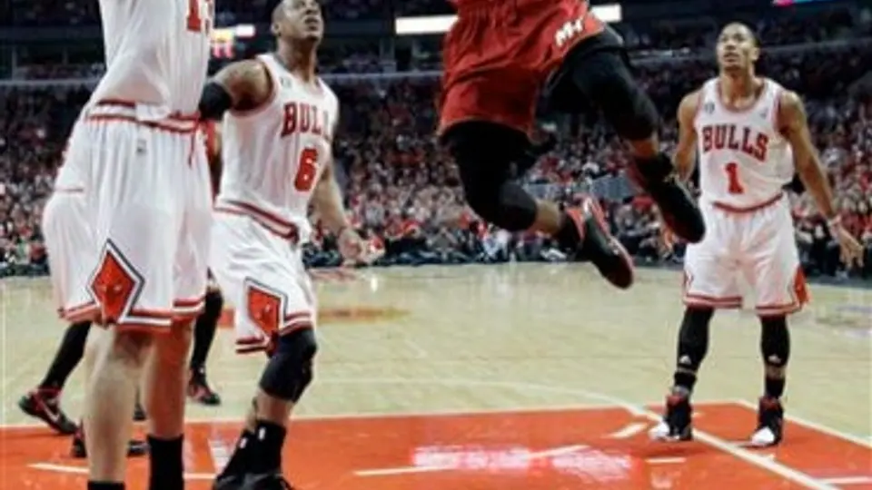 El Heat se impuso a los Bulls y lidera la serie 3-1