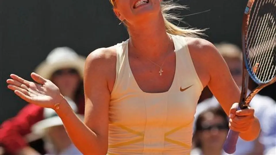 Li Na elimina a Sharapova y es finalista en Roland Garros