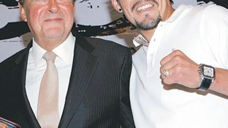 Arum no ve tan favorito a Manny sobre Margarito