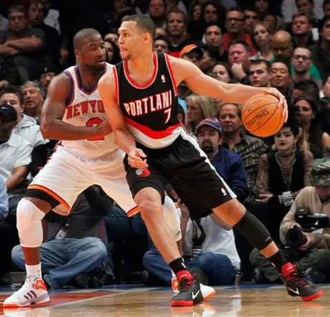 Portland mantiene el invicto y vence a domicilio 100-95 a Knicks