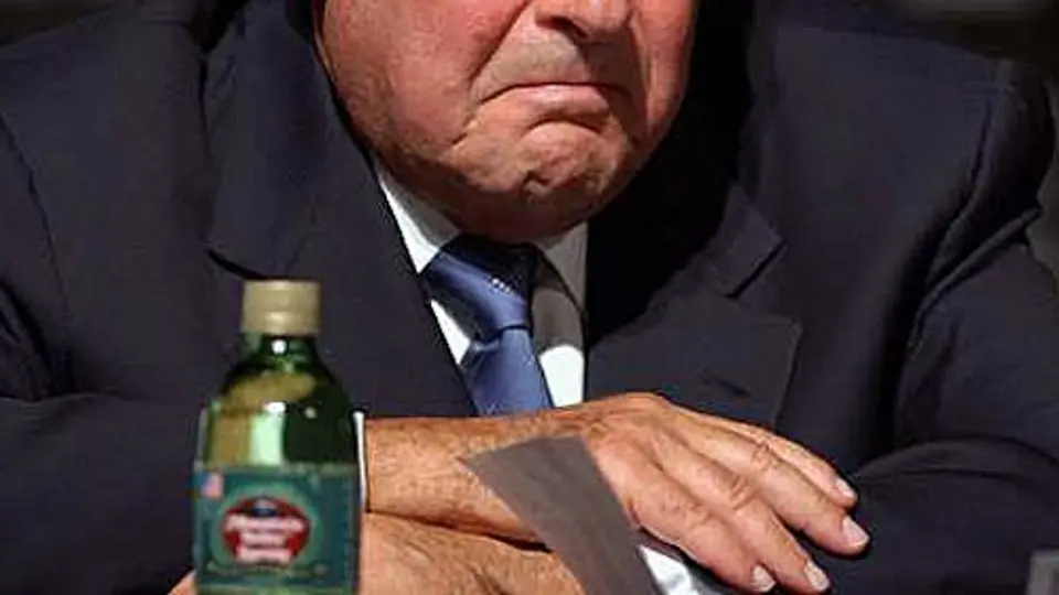 Bob Arum, despreocupado por rumores sobre esteroides