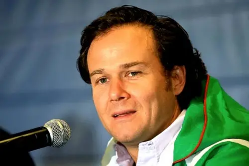 Bernardo de la Garza, satisfecho por el Oro de Alejandra Valencia