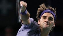 Federer avanza a Semifinales en París tras vencer a Melzer