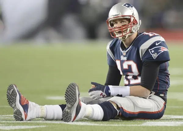 Tom Brady se disculpa con Ed Reed por haberse barrido