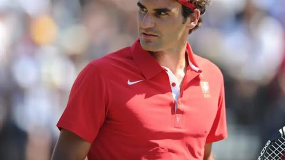 Federer no participará en Shanghai por lesión