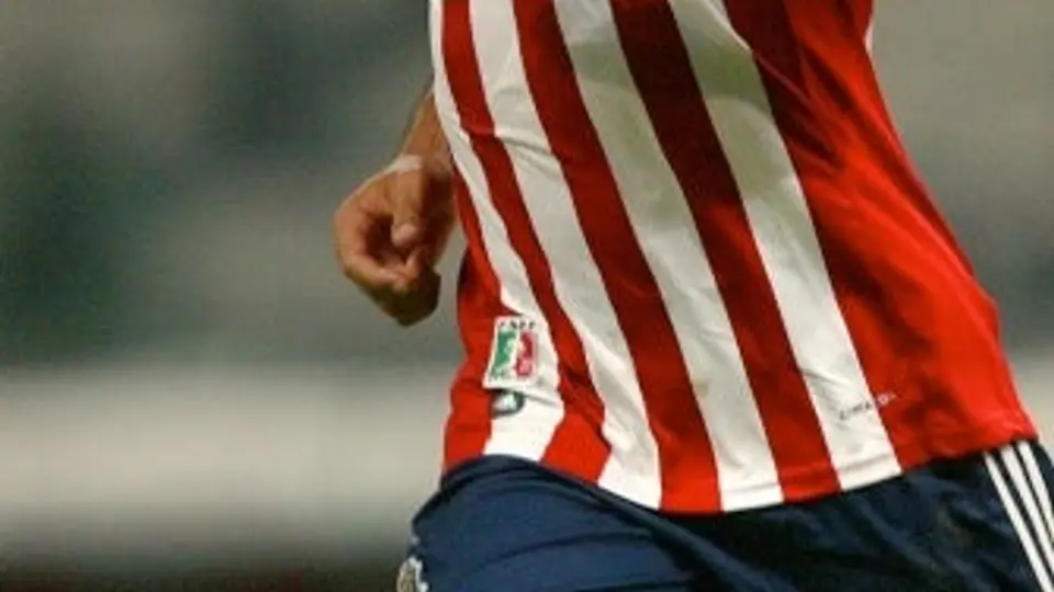 Arrepentido Marco Fabián por su manera de celebrar