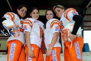 La Liga Femenil de Americano continúa en pie