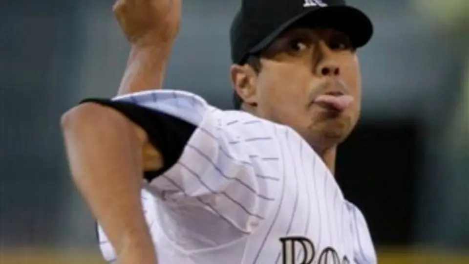 De la Rosa obtiene primer triunfo ante los Diamondbacks de Arizona