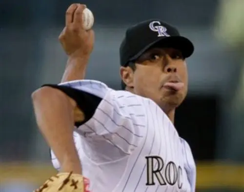 De la Rosa obtiene primer triunfo ante los Diamondbacks de Arizona