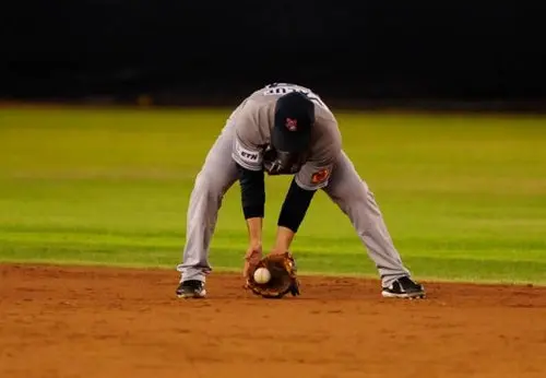 Caen los Sultanes ante los Acereros