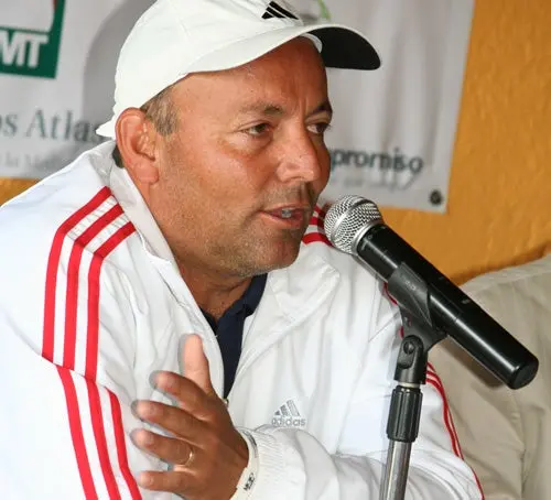 Capitán Copa Davis busca a Santiago González para integrar al equipo nacional de tenis