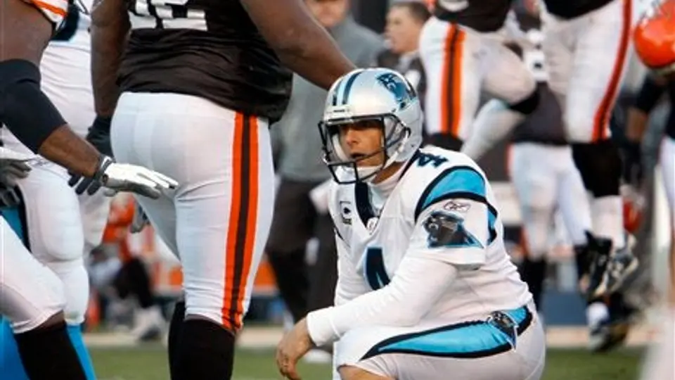 Kasay falla gol de campo y Cleveland vence 24-23 a Carolina