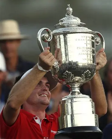 Bradley se lleva el PGA Championship al ganar el desempate ante Dufner