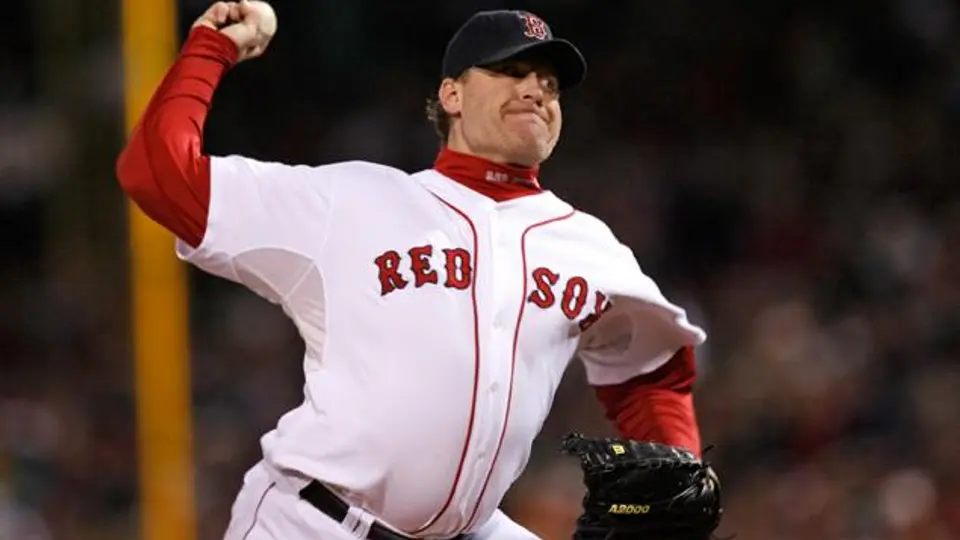 MLB desestima declaraciones de Schilling sobre dopaje