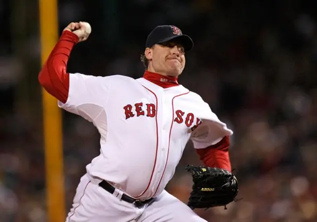 MLB desestima declaraciones de Schilling sobre dopaje