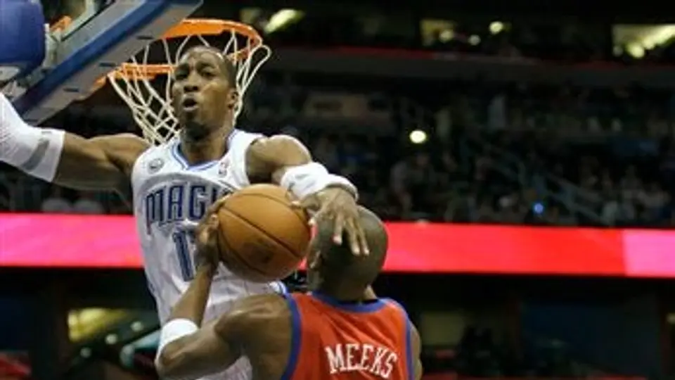 Williams e Iguodala guían triunfo de Filadelfia 97-89 ante el Magic