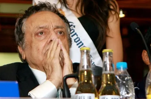 Sulaimán amenaza con dejar al CMB tras discutir con Don King