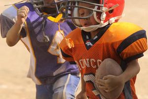 Los Vikingos mantienen el invicto ante los Broncos