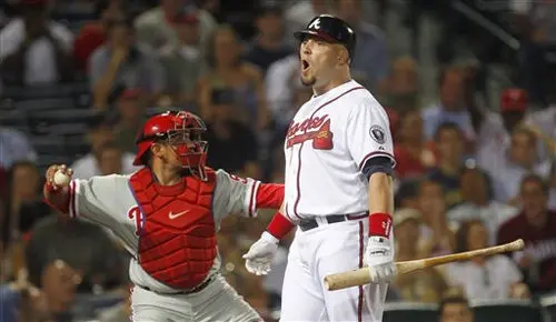 Atlanta siguen cayendo, 4-2 ante Filis