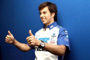 Checo Pérez llevará el '17' en la F1