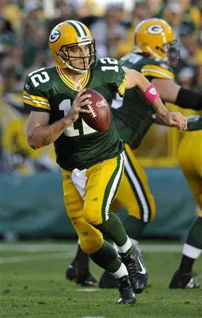 Green Bay aplasta 49-23 a Denver