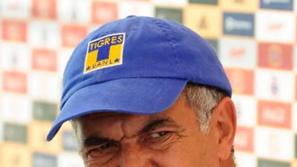 Para Tuca, las fuerzas básicas no las trabajan los clubes
