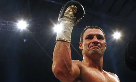 Vitali Klitschko expondrá título de pesocompleto ante Solís