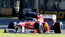 Alonso confiesa que el Ferrari tendrá novedades en Malasia