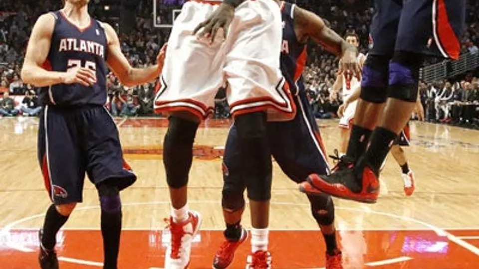 Chicago venció a Atlanta por aplastante marcador de 97-58