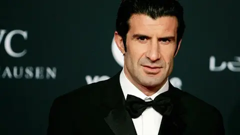 Figo afirma que en España no aprecian la experiencia