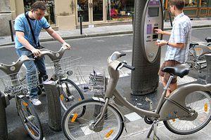Andar en bicicleta, lo de hoy en Londres