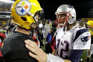 Tom Brady funde a la 'Cortina de Acero', 'Pats' vencen 39-26 a Pittsburgh